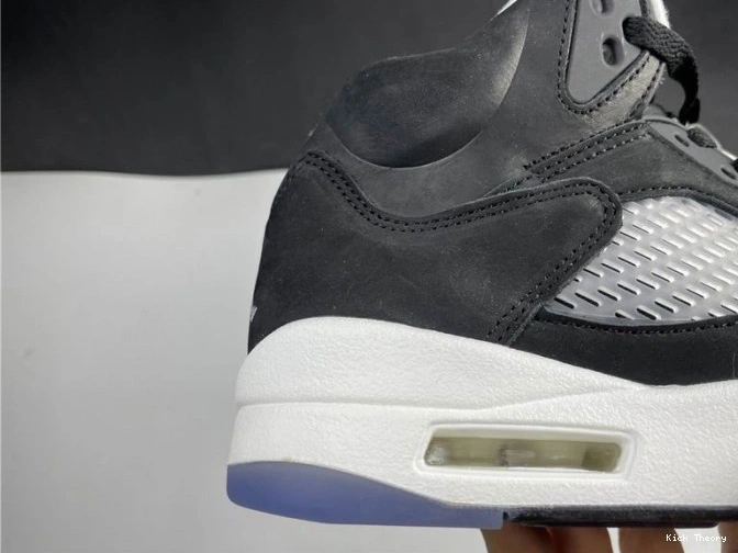 Kicktheory CT4838-011 JORDAN OREO 5 AIR 0815